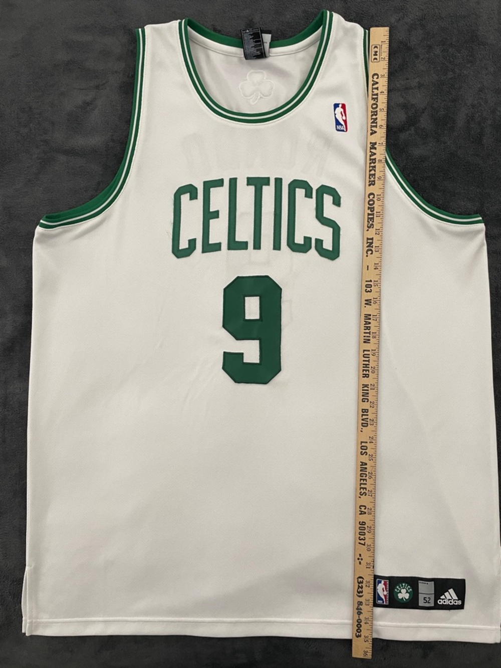 Boston Celtics #9 Rajon Rondo Jersey - Picture 6 of 7